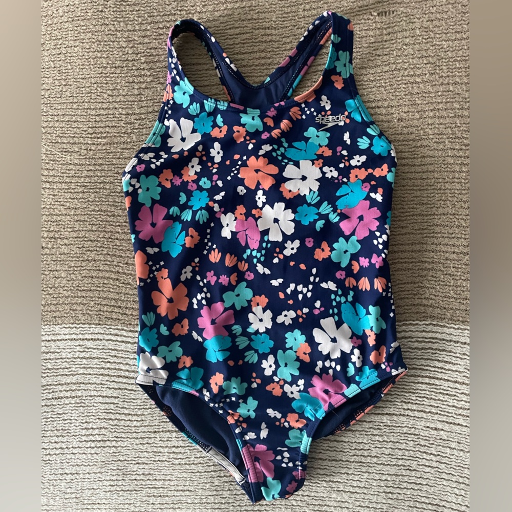 EUC Speedo Kids Navy and Floral Print One Piece Swimsuit Bathing suit swim sz10